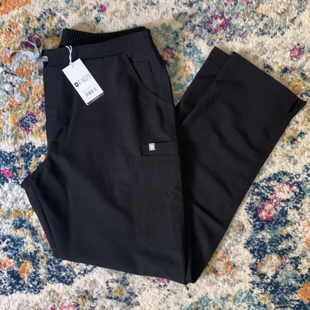 NWT Figs Yola Skinny Scrubs
